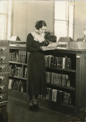 Adelphi College Library, 1930s